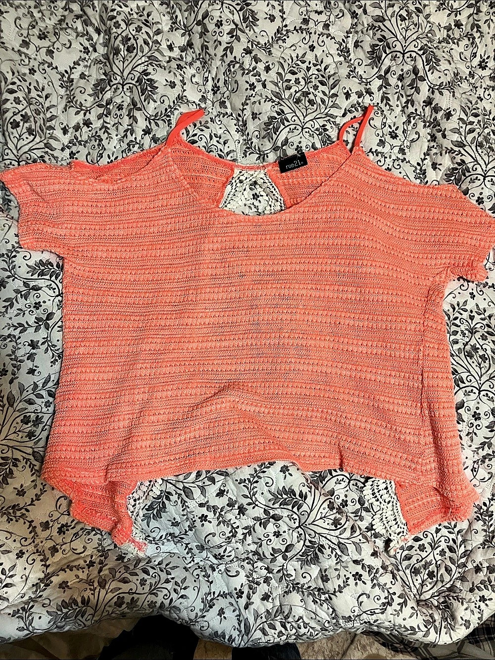 Rue 21 Crochet Open Back Short Sleeve Top in Orange